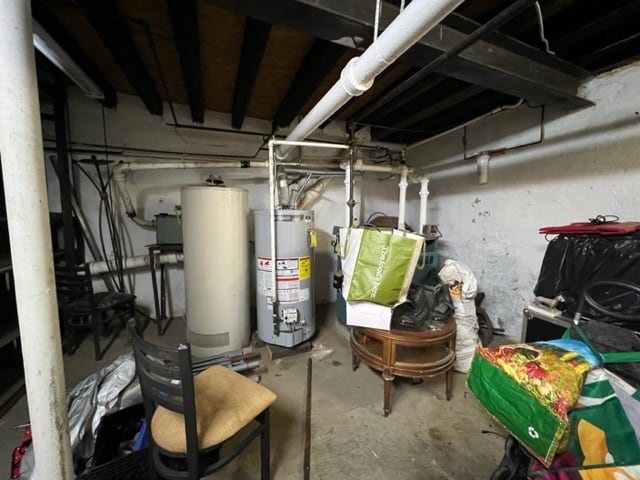 More Photos Of 377 Seneca Ave, Ridgewood Storefront Retail Office For Lease