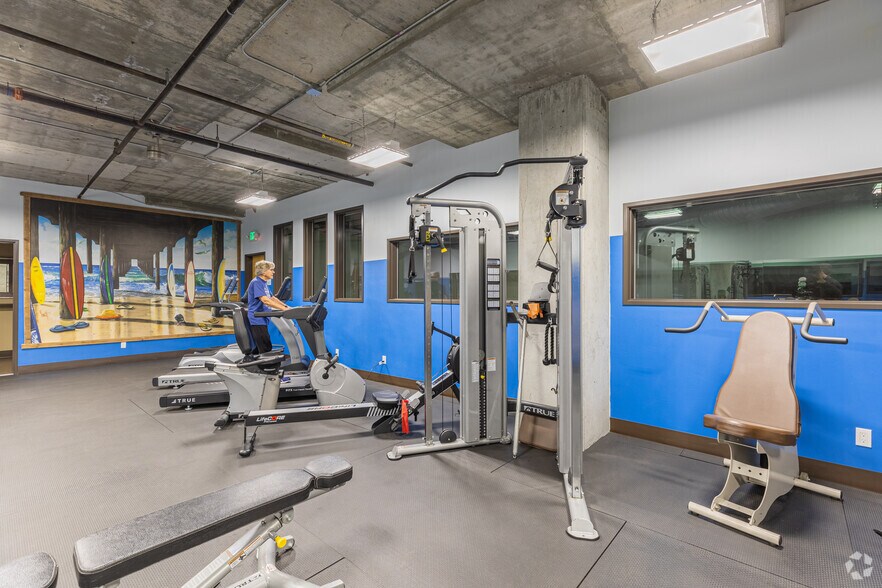 More Photos Of 301 Mission Ave, Oceanside Apartments For Sale