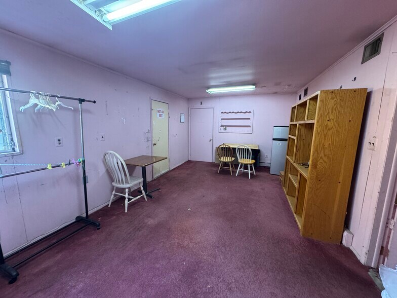More Photos Of 37-39 Main St, Succasunna General Retail For Sale