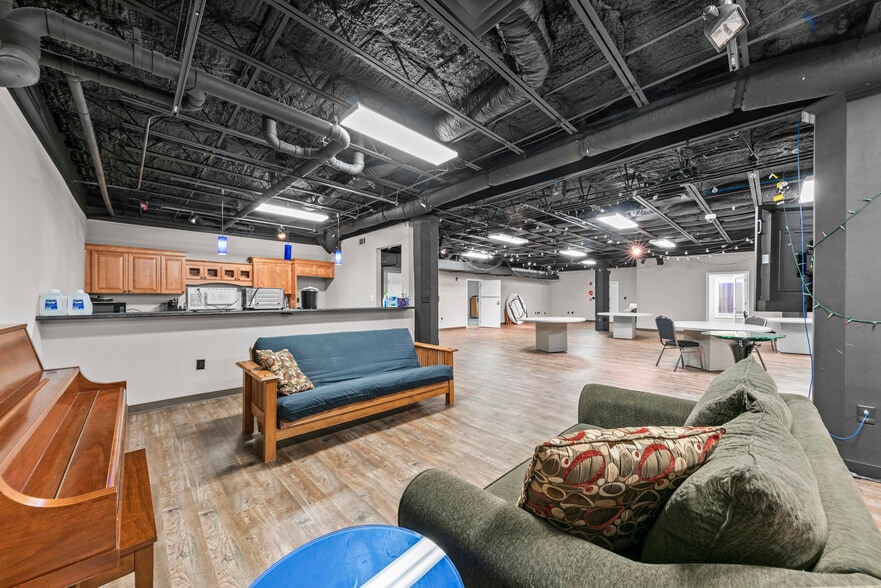 More Photos Of 4440 Tuck Rd, Loganville Research And Development For Sale