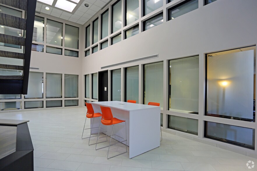 More Photos Of 384 Inverness Pky, Englewood Office For Lease