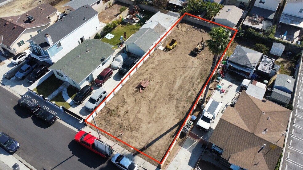 More Photos Of 624 Pacific St, Carson Land For Lease