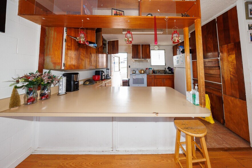 More Photos Of 110 S Kuakini St, Honolulu Apartments For Sale