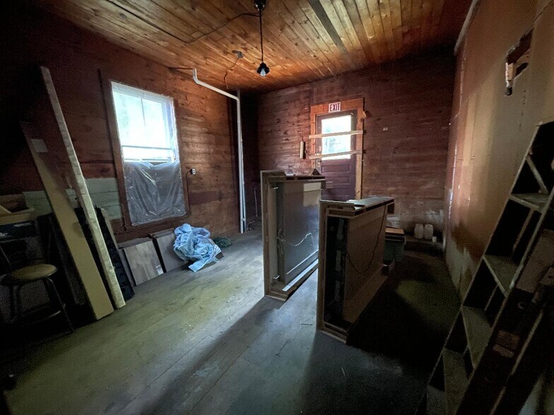 More Photos Of 12-16 S Main St, Jordan Storefront Retail Residential For Sale