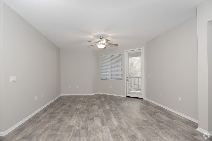 More Photos Of 700 S Myrtle Ave, Monrovia Apartments For Lease