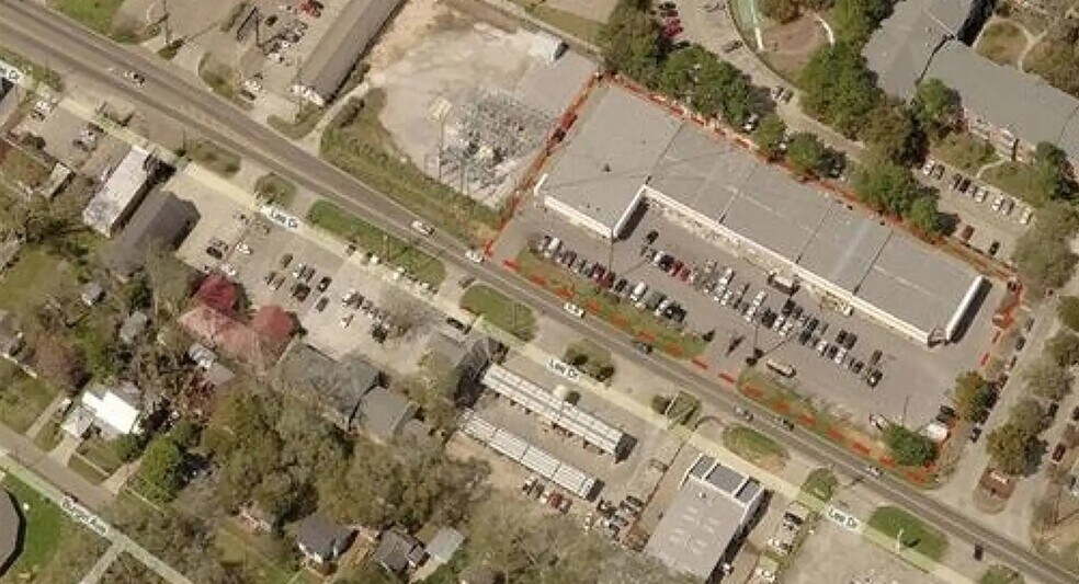 More Photos Of 257 Lee Dr, Baton Rouge General Retail For Lease