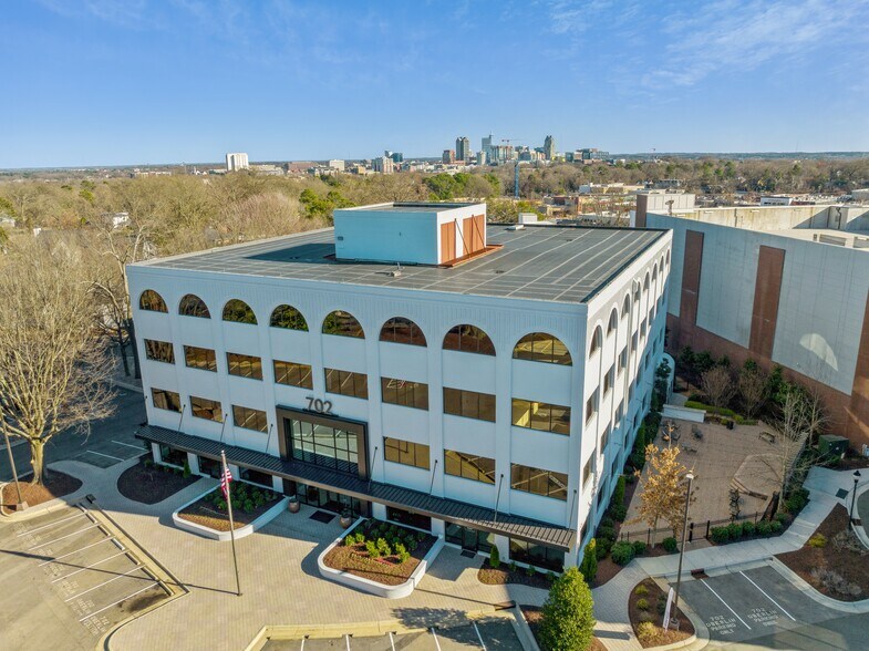 More Photos Of 702 Oberlin Rd, Raleigh Office For Lease