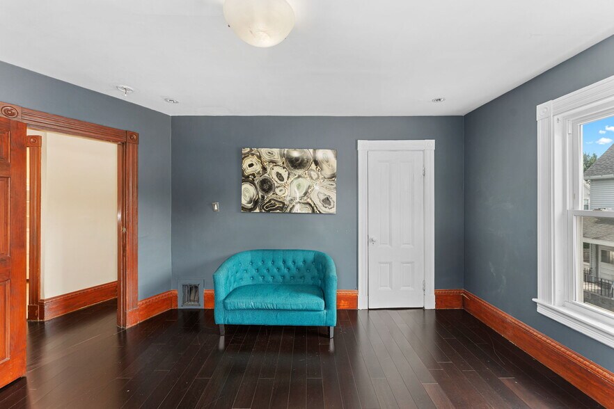 More Photos Of 47 Clinton St, Framingham Apartments For Sale