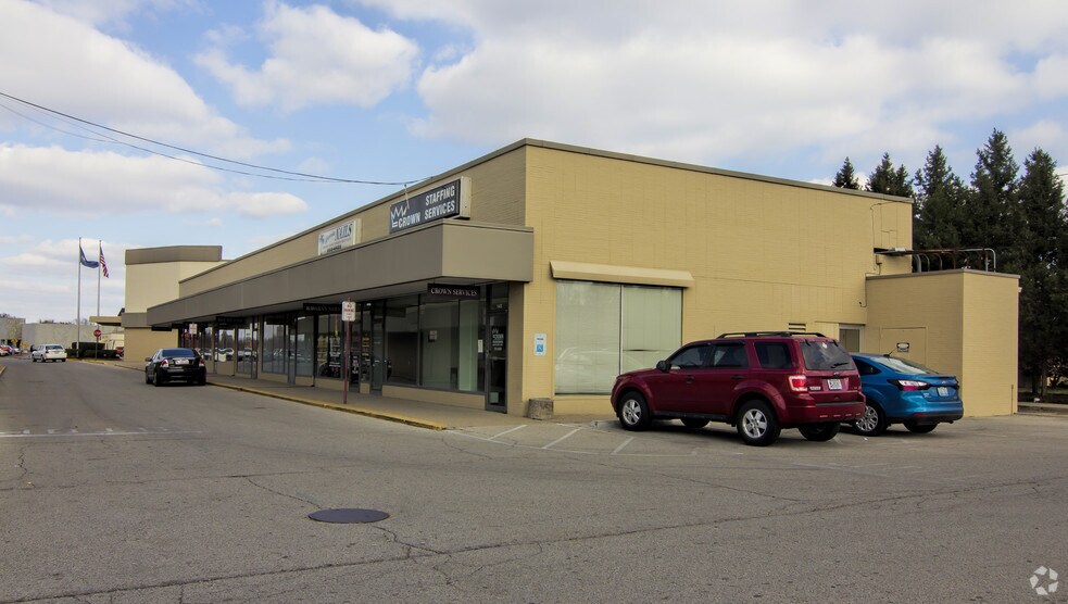 More Photos Of 6801 Dixie Hwy, Louisville Storefront For Lease