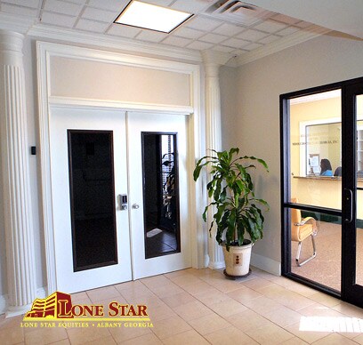 More Photos Of 323 Pine Ave, Albany Office For Lease