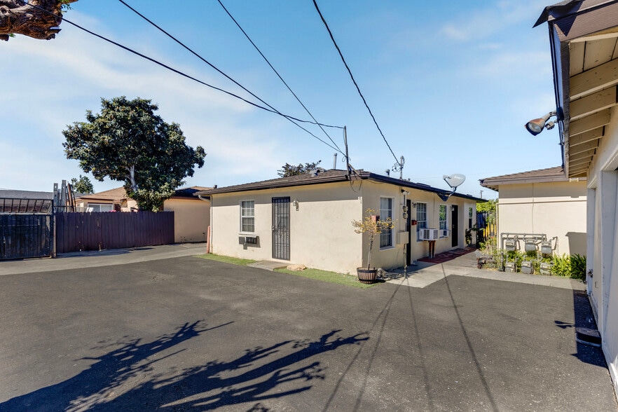 More Photos Of 2354 Valwood Ave, El Monte Apartments For Sale