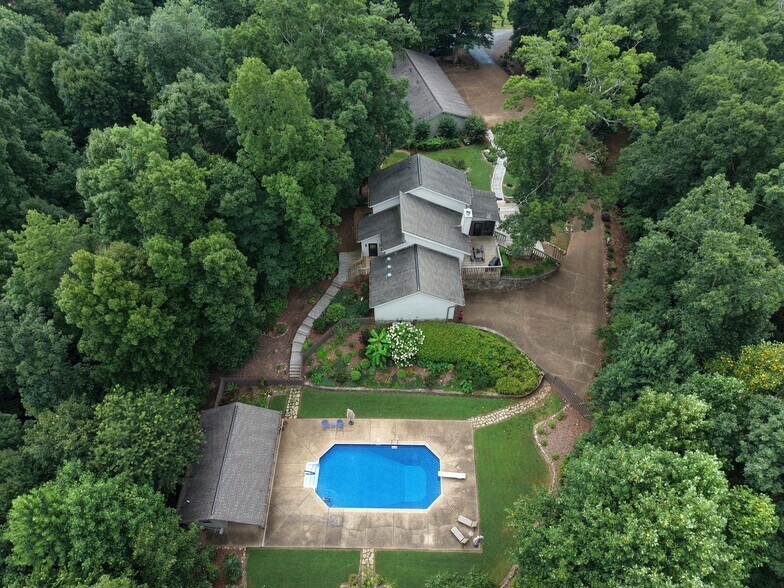 More Photos Of 3922 Highway 2, Cohutta Flex For Sale