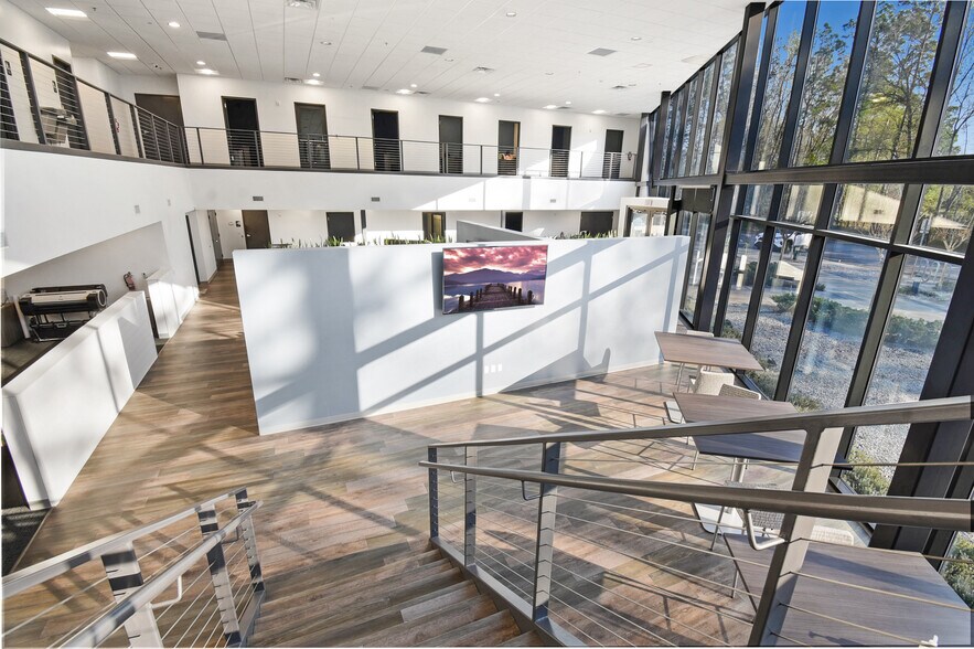 More Photos Of 10393 Fortune Pky, Jacksonville Office For Sale