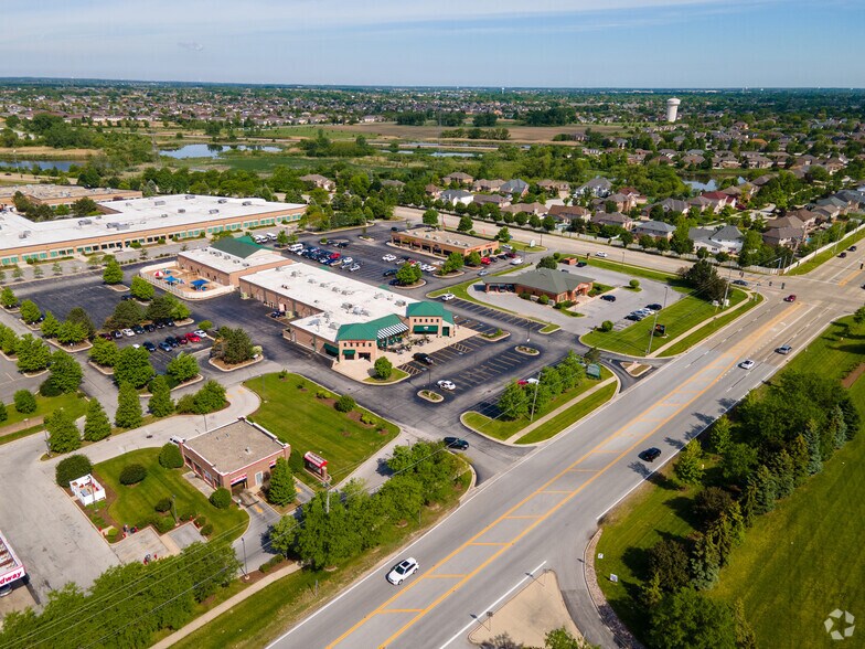 More Photos Of 8005 W 183rd St, Tinley Park General Retail For Lease