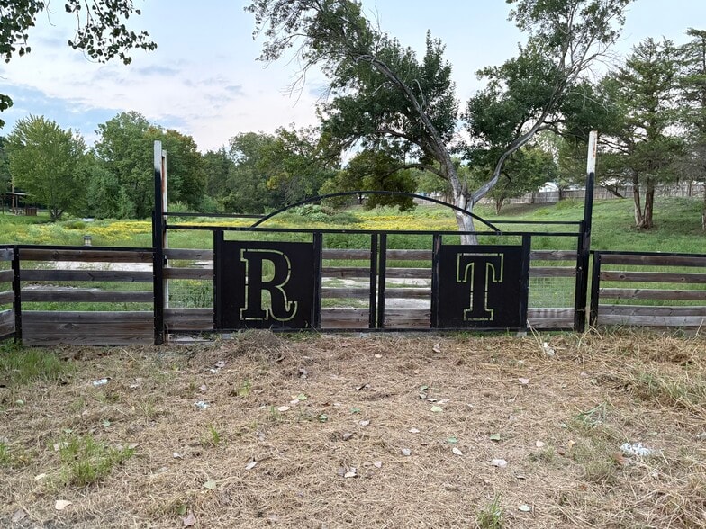 More Photos Of 14647 Lasater Rd, Dallas Land For Sale