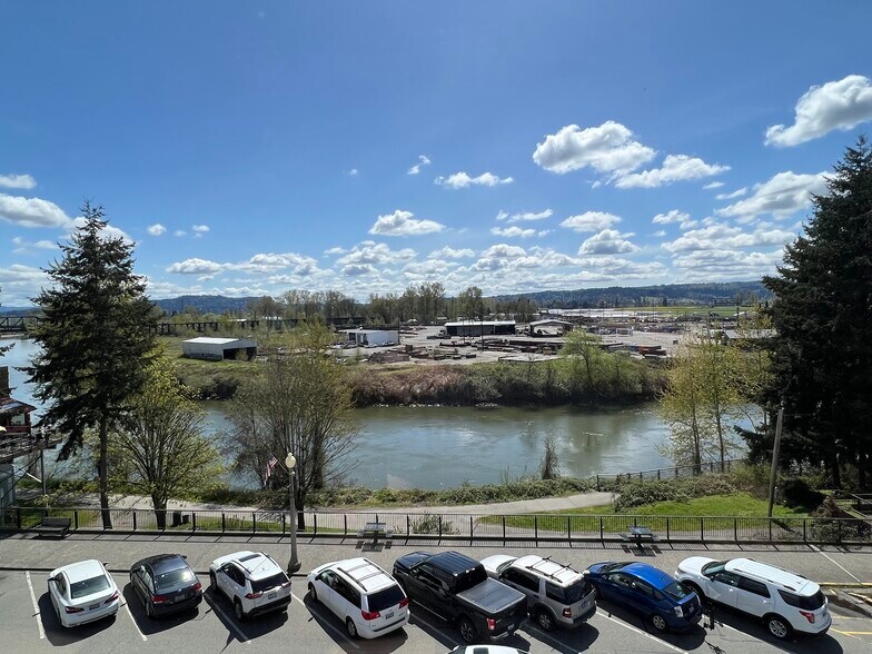 More Photos Of 1118 1st St, Snohomish Storefront For Sale