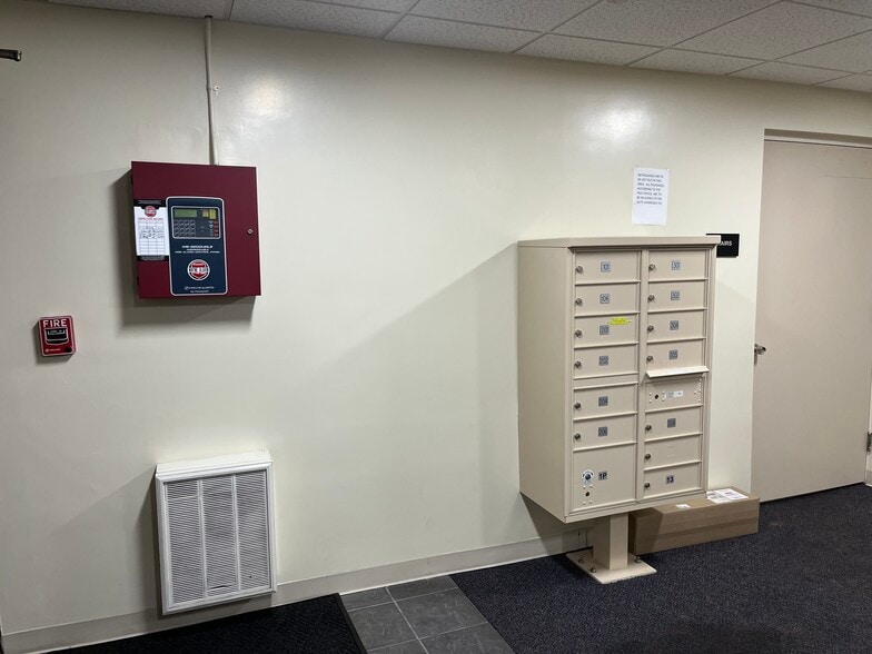 More Photos Of 225 Boston St, Lynn Medical For Lease