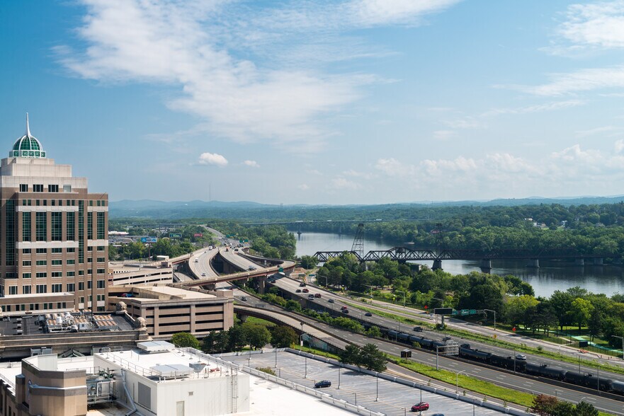 More Photos Of 41 State St, Albany Office For Lease