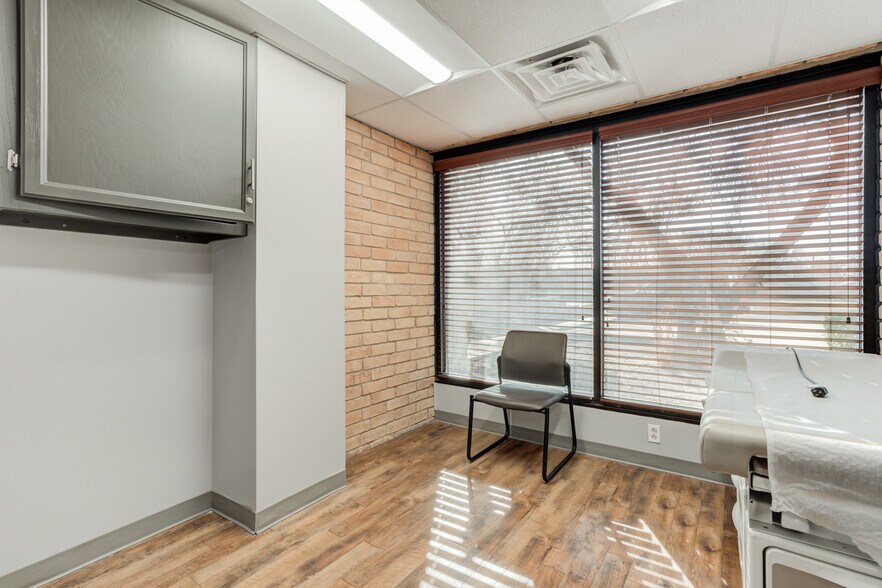 More Photos Of 3508 22nd Pl, Lubbock Medical For Sale