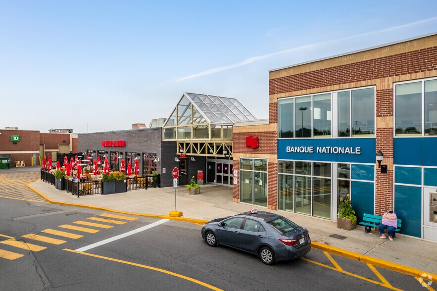 More Photos Of 100 Boul Brien, Repentigny General Retail For Sale