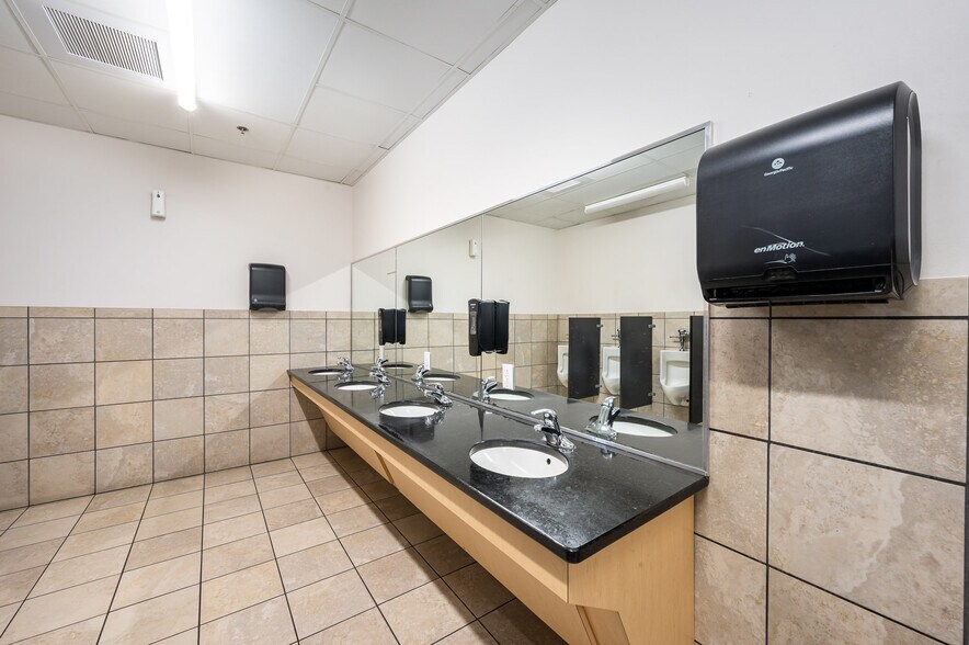 More Photos Of 10030 Callabridge Ct, Charlotte Freestanding For Sale