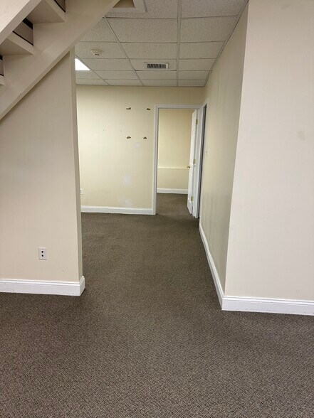 More Photos Of 640 Belle Terre Rd, Port Jefferson Medical For Lease