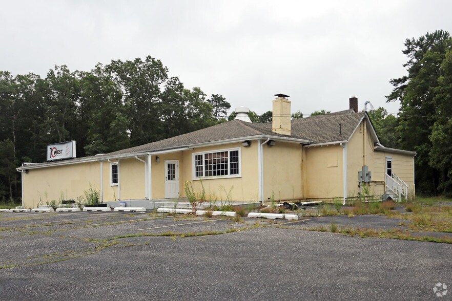 Primary Photo Of 10 W White Horse Pike, Galloway Restaurant For Sale