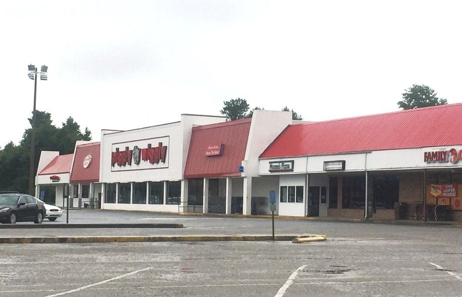 More Photos Of 336-368 US Highway 64 E, Plymouth Storefront For Lease
