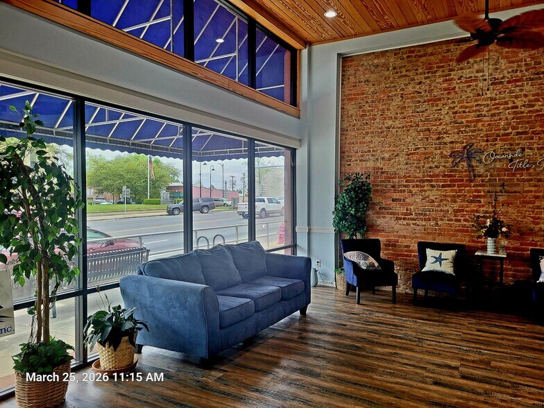 More Photos Of 4442 Lafayette St, Marianna Office For Sale