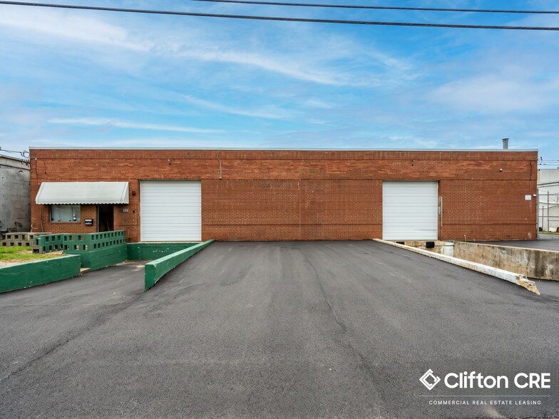 Primary Photo Of 611 Commerce Rd, Linden Manufacturing For Lease