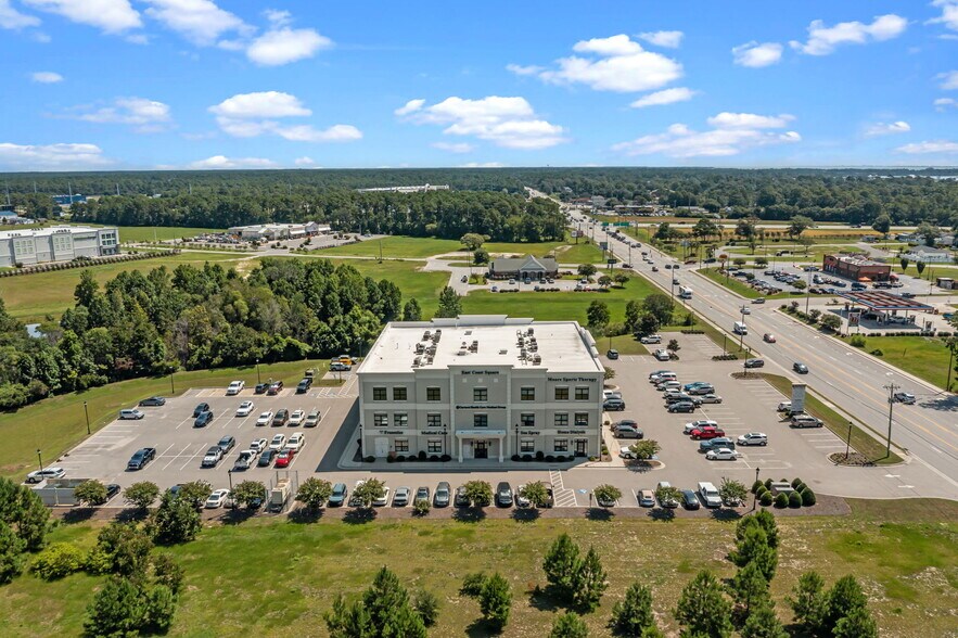 More Photos Of 1165 Cedar Point Blvd, Cedar Point Medical For Lease