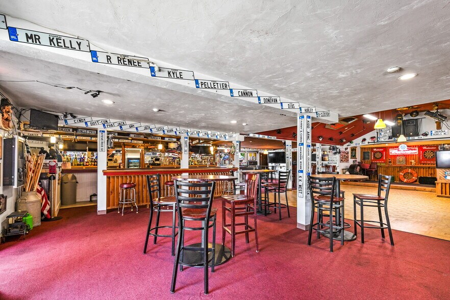 More Photos Of 270 Onset Ave, East Wareham Restaurant For Sale