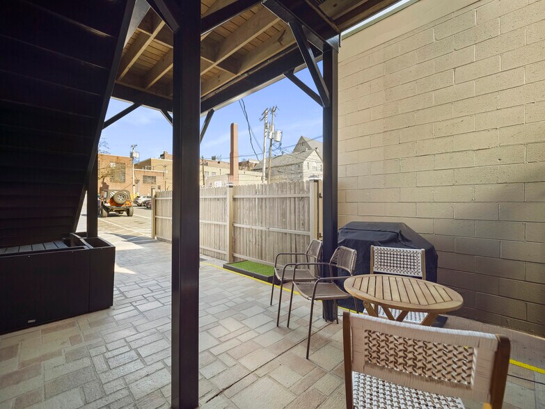 More Photos Of 34 W Franklin St, Hagerstown Apartments For Sale