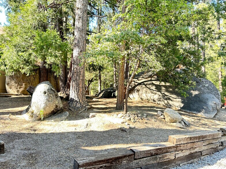 More Photos Of 26305 Delano Dr, Idyllwild-Pine Cove Apartments For Sale