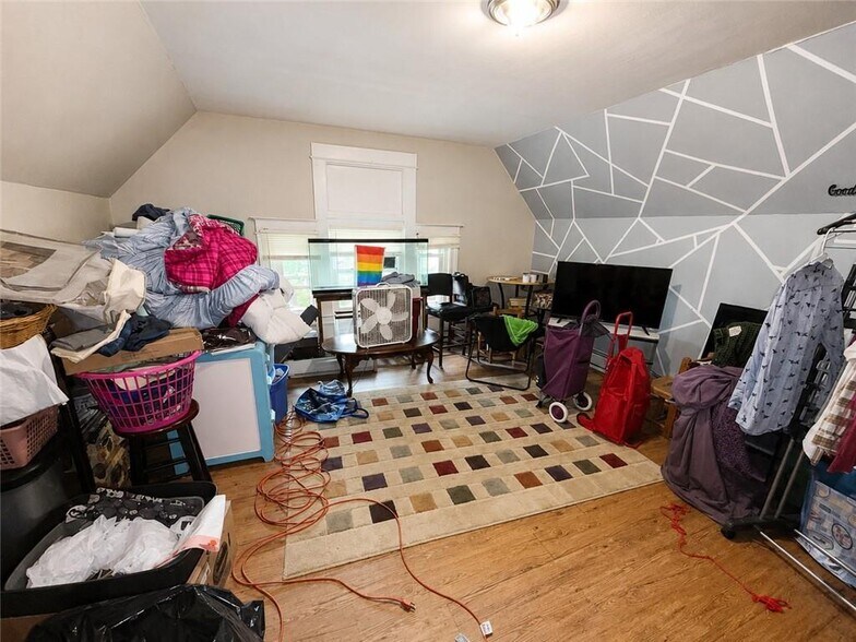 More Photos Of 1596 E Main St, Rochester Apartments For Sale
