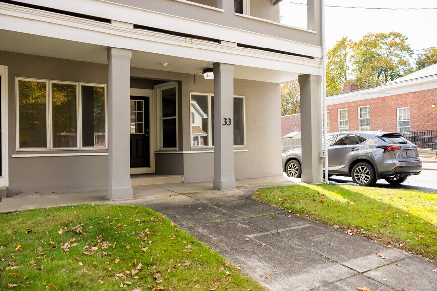 More Photos Of 33 Union St, East Walpole Storefront Retail Residential For Lease