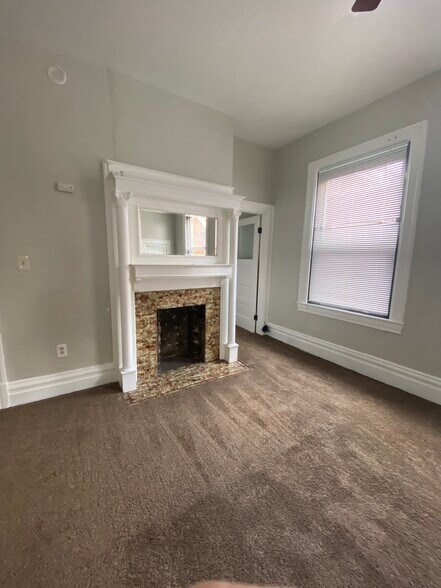 More Photos Of 1309 E Carson St, Pittsburgh Storefront Retail Residential For Sale