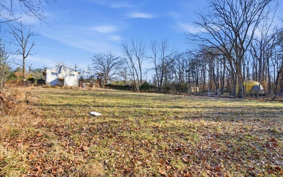 More Photos Of 4941 Prince William Pky, Woodbridge Warehouse For Sale