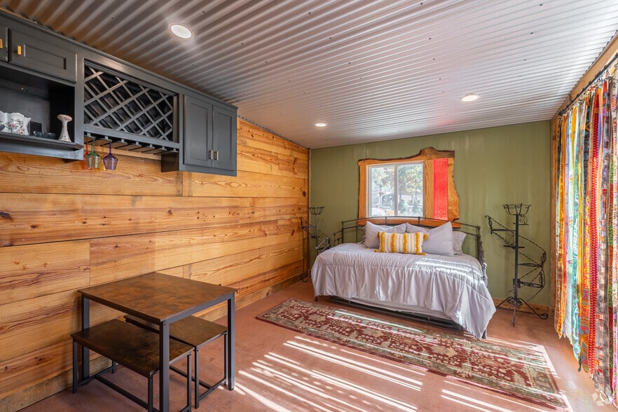 More Photos Of 1150 County Road 113, Eureka Springs Lodge Meeting Hall For Sale