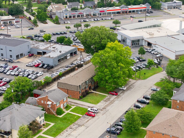 More Photos Of 4219-4221 N Church Way, Louisville Apartments For Sale
