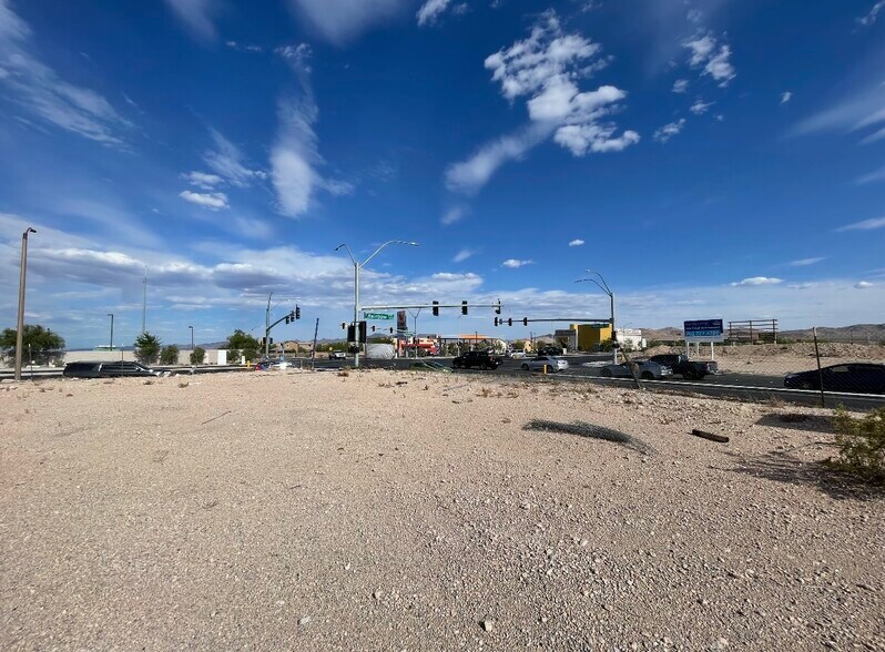 More Photos Of Rainbow Blvd, Las Vegas Land For Lease
