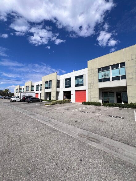 More Photos Of 1135 Westminster Ave, Alhambra Distribution For Sale