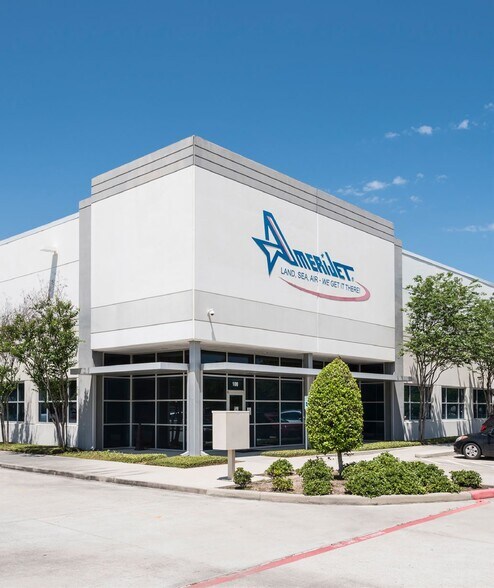 More Photos Of 19051 Kenswick Dr, Humble Unknown For Lease