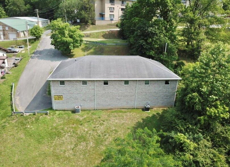 More Photos Of 319 Main St, Clay Medical For Sale