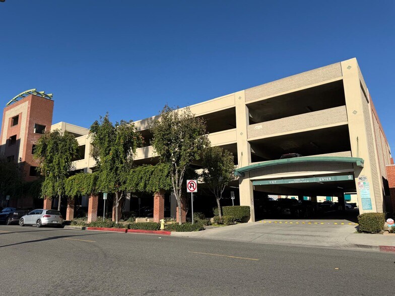 More Photos Of 106-108 S 1st St, Alhambra Storefront Retail Office For Lease