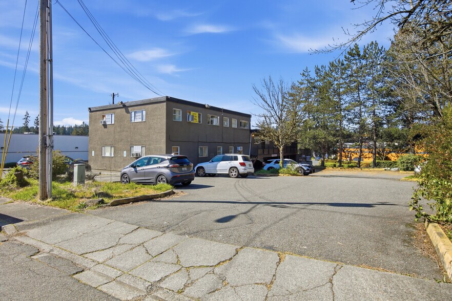 More Photos Of 5903 244th St SW, Mountlake Terrace Office Residential For Sale