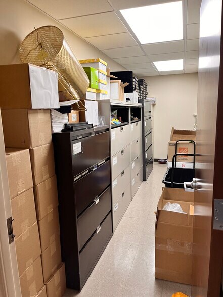 More Photos Of 600 Broadhollow Rd, Melville Office For Lease