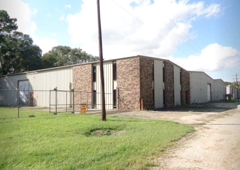 Primary Photo Of 2006 Shankland Ave, Jennings Warehouse For Lease