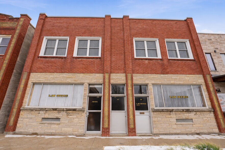 More Photos Of 29 Jarvis St, Fort Erie Office For Sale