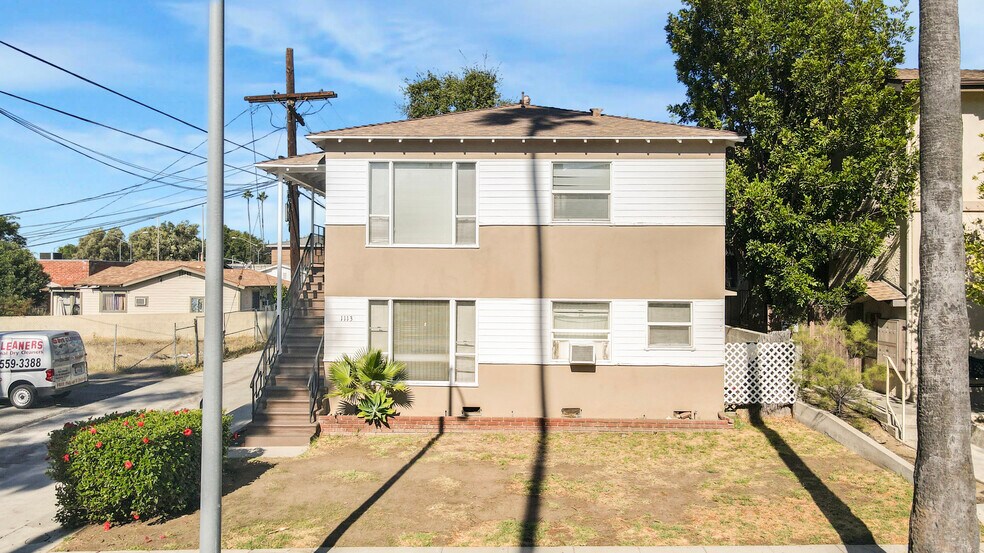 More Photos Of 1113 Linden Ave, Glendale Apartments For Sale